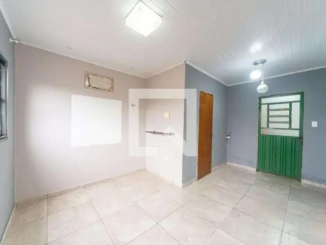 Casa / Sobrado para Locação em Viamão/RS Cocão 1 Quartos