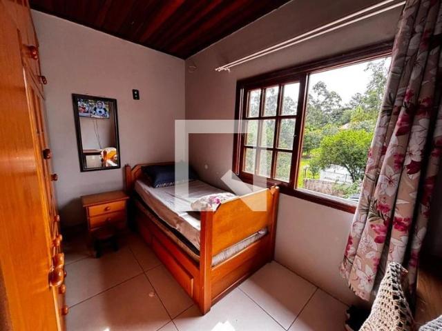 Casa / Sobrado para Locação em Viamão/RS Centro 3 Quartos