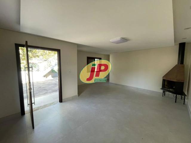Casa / Sobrado para Locação em Viamão/RS Centro 4 Quartos