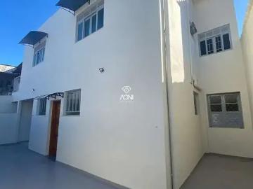 Casa / Sobrado para Locação em Vila Velha/ES Olaria 3 Quartos