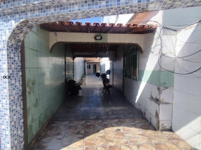 Casa / Sobrado para Locação em Vila Velha/ES Santa Inês 6 Quartos