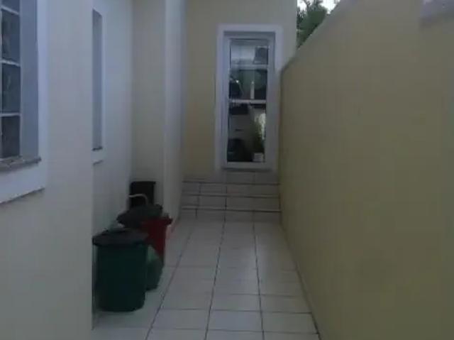 Casa / Sobrado para Locação em Vinhedo/SP Bosque 3 Quartos