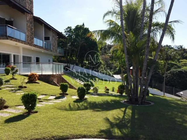 Casa / Sobrado para Locação em Vinhedo/SP Caixa D´Água 4 Quartos
