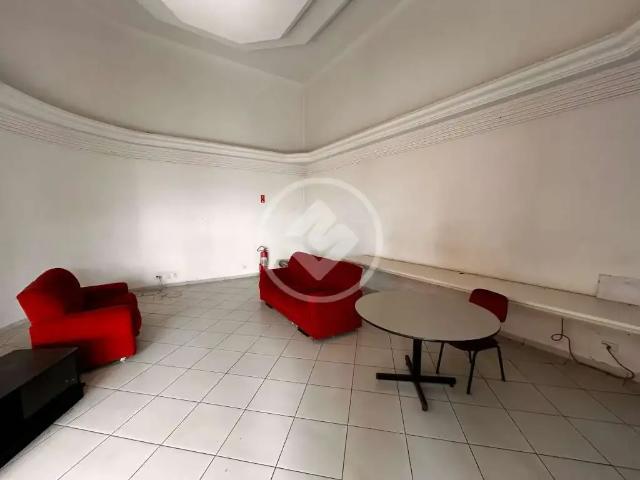 Casa / Sobrado para Locação em Vinhedo/SP Centro 6 Quartos