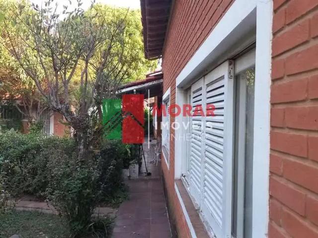 Casa / Sobrado para Locação em Vinhedo/SP Centro 2 Quartos
