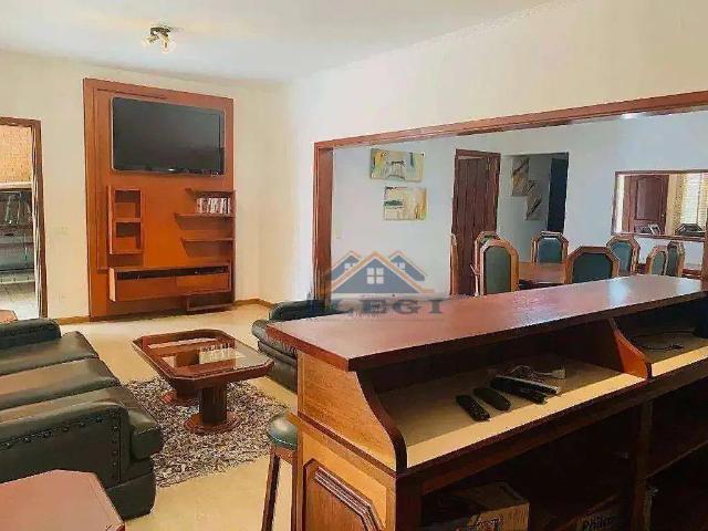 Casa / Sobrado para Locação em Vinhedo/SP Jardim Itália 3 Quartos