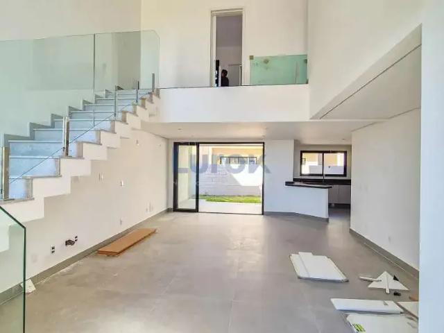Casa / Sobrado para Locação em Vinhedo/SP Vista Alegre 3 Quartos