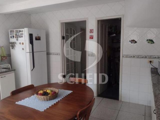 Casa Sobrado região Jardim Sertanzinho