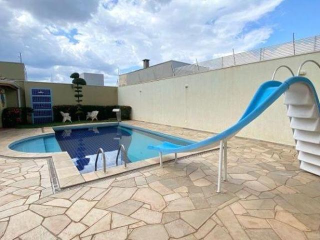 Casa sobrado residencial com 3 suítes à venda, 374m² City Ribeirão
