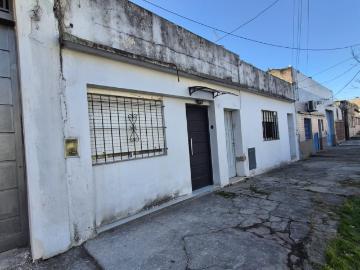 CASA SOBRE LOTE DE 8.66 X 24 en Inmomap