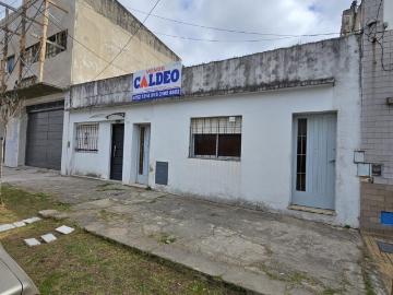 CASA SOBRE LOTE DE 8.66 X 24 en Inmomap