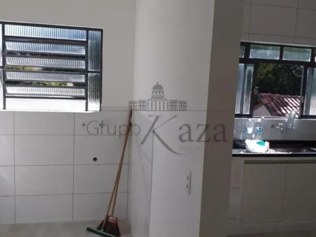 Casa Sobreloja Parque Industrial 4 Dormitórios 130m²