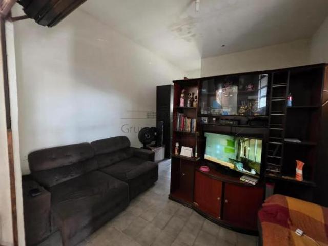 Casa Sobreloja Parque Industrial 3 Dormitórios 92m²
