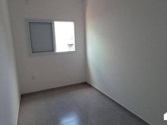 Casa Sobreposta Alta de Condomínio Praia Grande