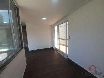 Casa Sobreposta Alta para Locação Comercial no bairro do Gonzaga Santos