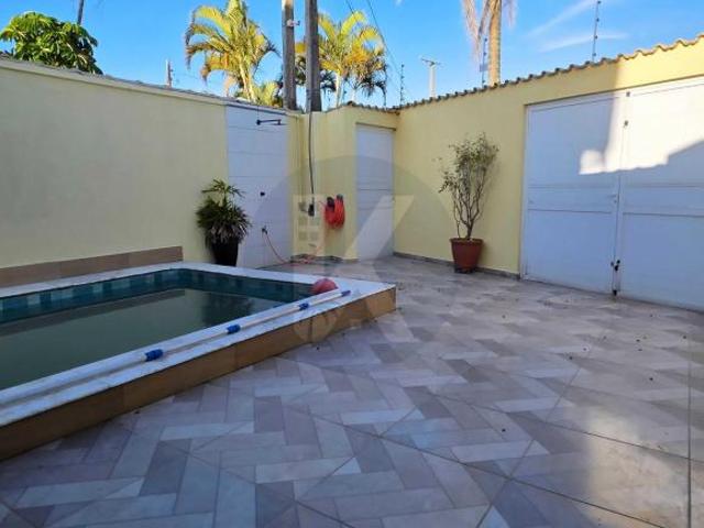 Casa Sobreposta semi mobiliada em itanhaem