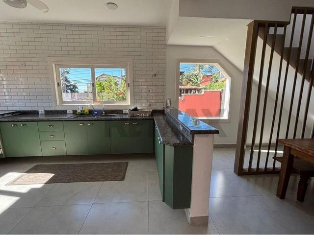 Casa sofisticada em condomínio