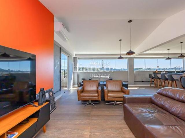 Casa sofisticada, 980m2, em condomínio no Parque T