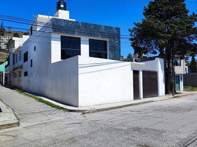 Casa sola en San Marcos Yachihuacaltepec, camino a Ixtlahuaca