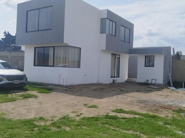 Casa Sola en Renta calle cuauhtemoc San Bartolo