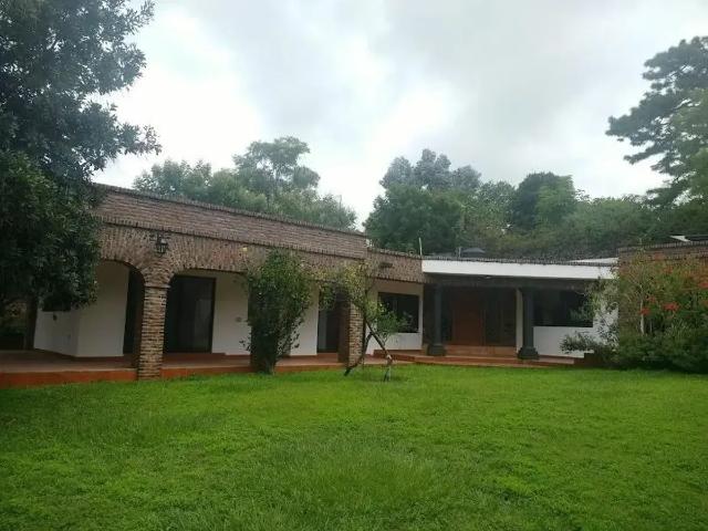 CASA SOLA EN RENTA EN AHUATEPEC, MORELOS