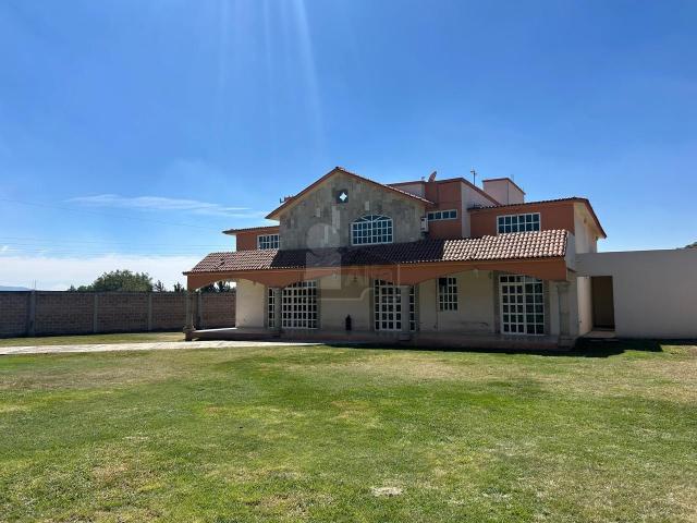 Casa sola en renta en La Concepción Jolalpan, Tepetlaoxtoc, México