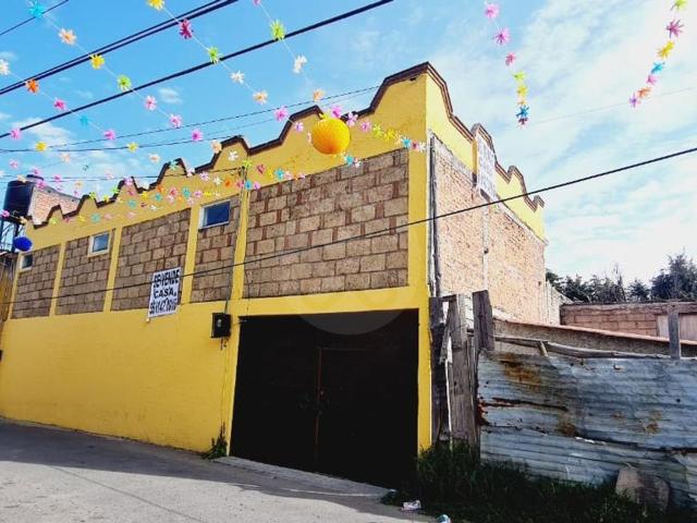 Casa sola en Venta 3 rec?maras. 3.5 ba?os, 3 estacionamientos. pueblo de San Miguel Ajusco Tlalpan