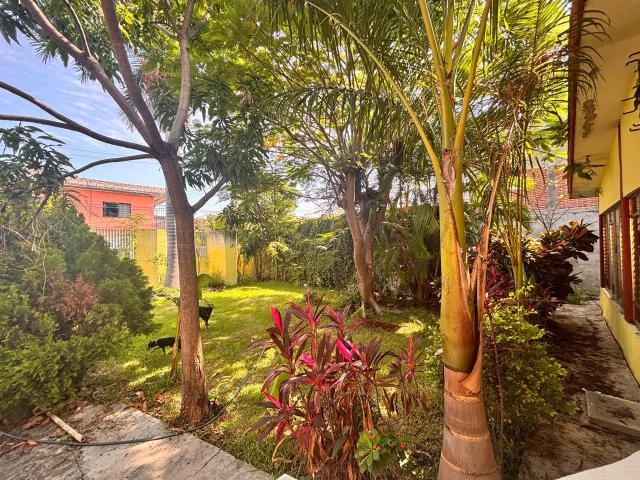 Casa sola en Venta Acatlipa, Temixco, Morelos $4,200,000