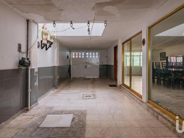 Casa sola en venta en col. 20 de noviembre, Venustiano Carranza, CDMX