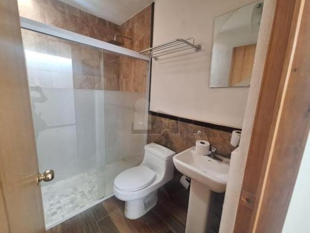 Casa sola en venta en Fraccionamiento Hacienda del Sol, Tarímbaro, Michoacán
