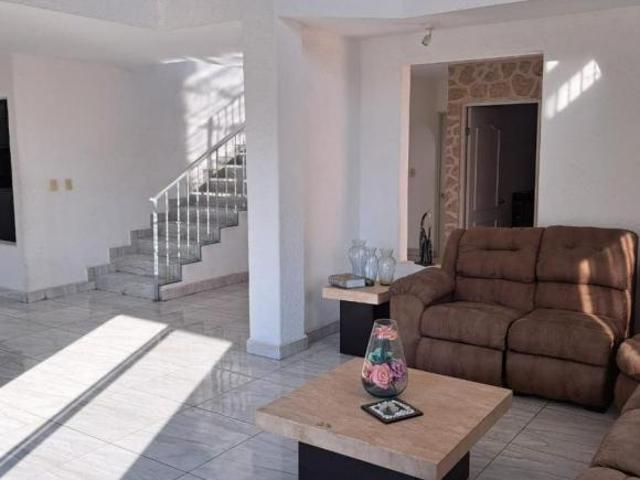 Casa sola en venta en Fraccionamiento Los Pinos, Saltillo, Coahuila