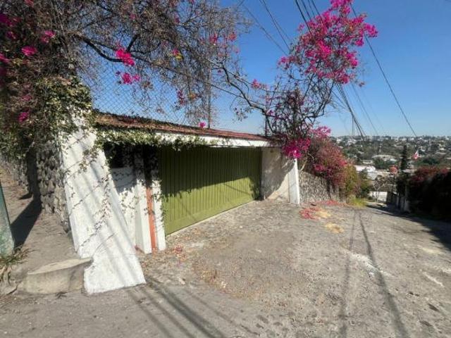 Casa uso de suelo en venta en Los Presidentes, Temixco, Morelos