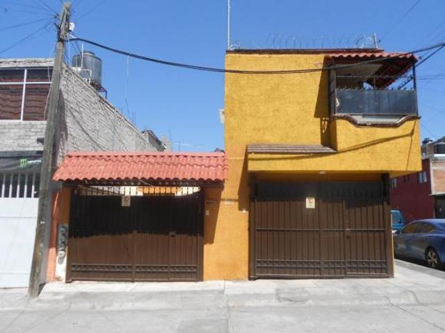Casa sola en venta en Peña Blanca, Morelia, Michoacán