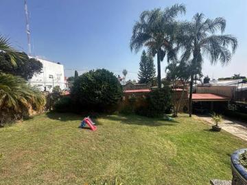 Casa Sola en Zona Norte de Cuernavaca, Col. Maravillas