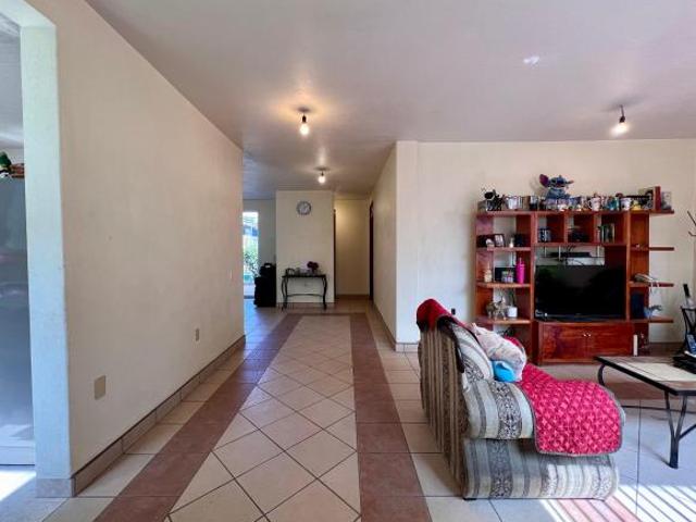 CASA SOLA VENTA 5 RECAMARAS 450 MTS CONSTRUIDOS OPORTUNIDAD