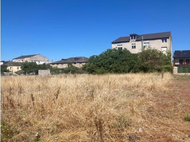 Casa Solar en el Centro de Cacabelos Oportunidad Única €194,900
