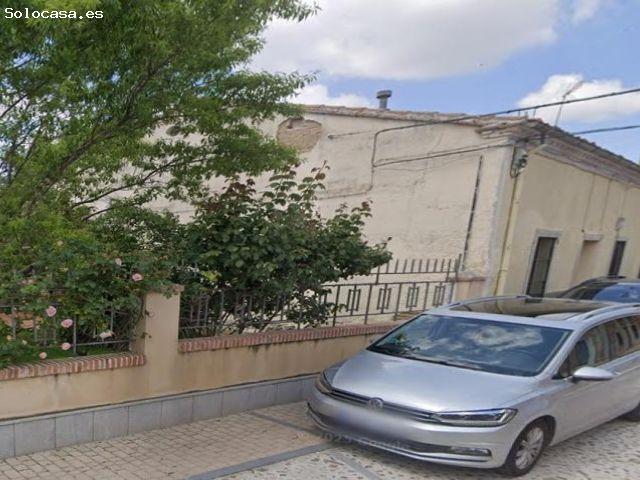 Casa Solar en Venta en Madrigal de las Altas Torres, Ávila