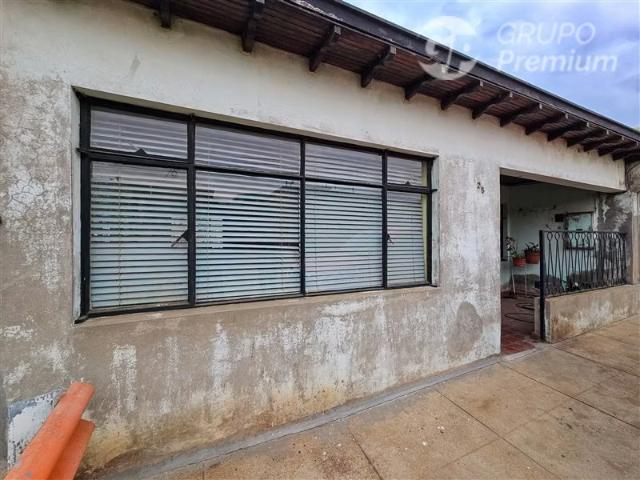 Casa sólida y sitio eriazo en Playa Ancha | 3 dormitorios por 148000. 00 en Valparaíso