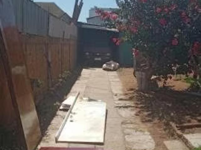 Casa sólida, con dependencias y pozo 450 mts 2 | 4 dormitorios por 120000. 00 en Viña del Mar