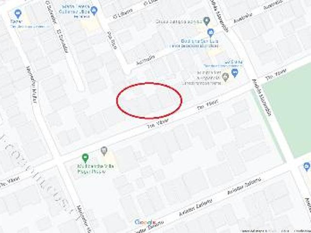 CASA SOLIDA, GRAN TERRENO, PATIO, CERCANA A METRO