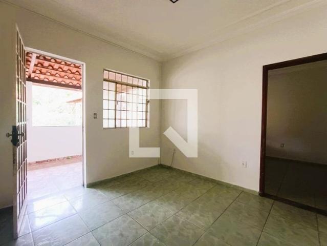 Casa, Sra. das Graças, 2 Quartos, 80 m2 Betim