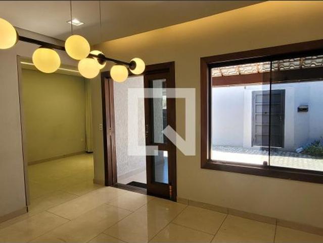 Casa, Sra. das Graças, 3 Quartos, 250 m2 Betim