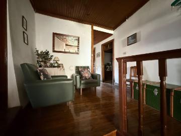 Casa T4 com Jardim e Adega em Vimioso 53.000€