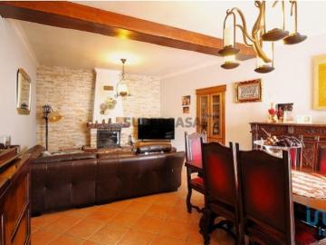 Casa T4 em Borba São Bartolomeu de 197,00 m²