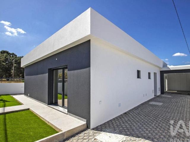 Casa T4 em Fernão Ferro de 106,00 m² 106m² Quinta Do Conde