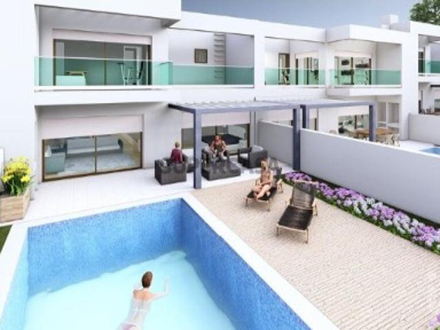 Casa T4 em Luz de 187,00 m²