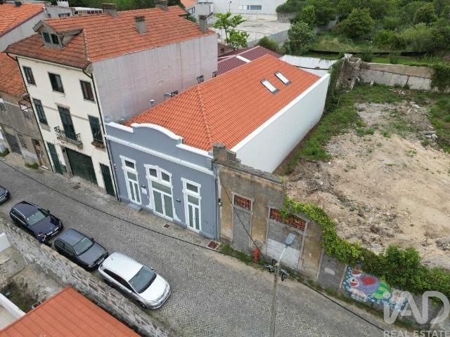 Casa T4 em Santa Marinha E São Pedro Da Afurada de 334,00 m² 334m² Vilar De Andorinho