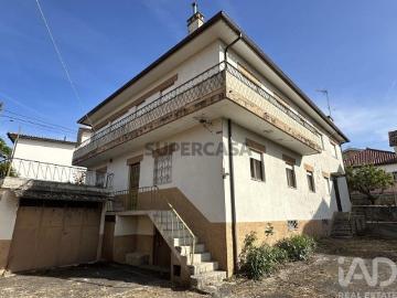 Casa T8 em Vila Cortês da Serra de 428,00 m²