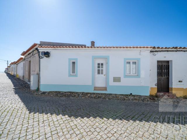 Casa T1 totalmente renovada