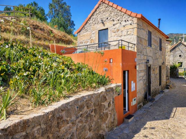 Casa T2 Restaurada na Serra da Freita 98m² Cabreiros e Albergaria da Serra